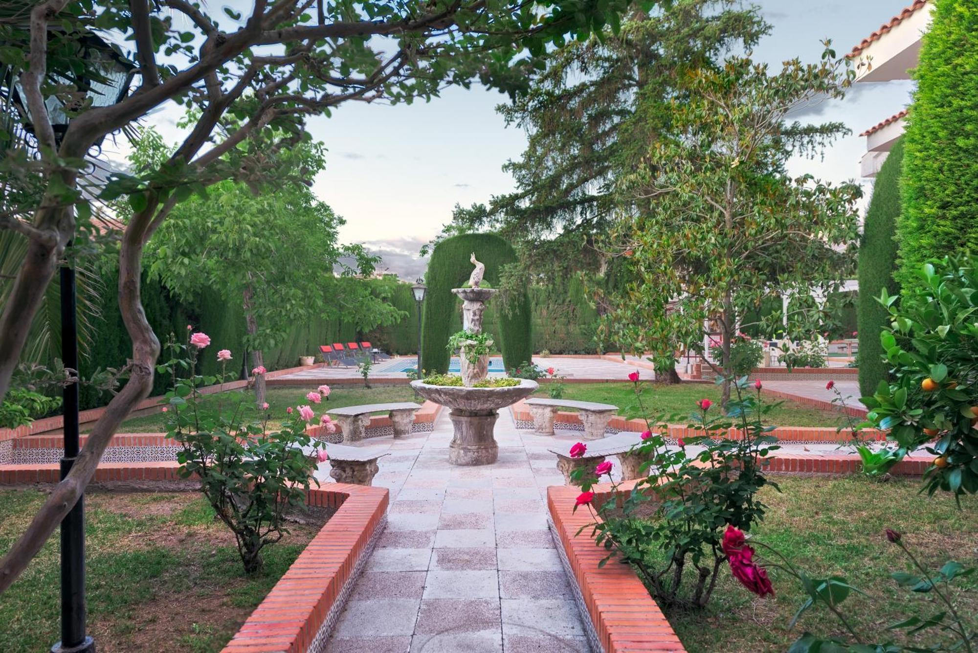 Villa Granada Garden Deluxe موناتْشيل المظهر الخارجي الصورة