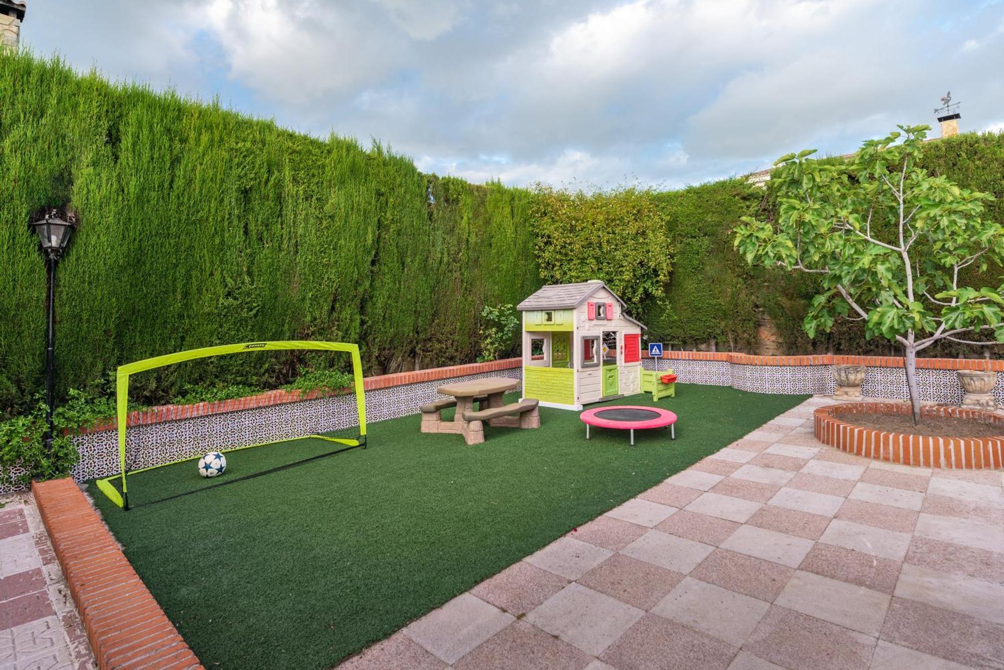 Villa Granada Garden Deluxe موناتْشيل المظهر الخارجي الصورة